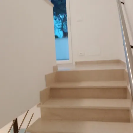 Newfaro2 Guest house