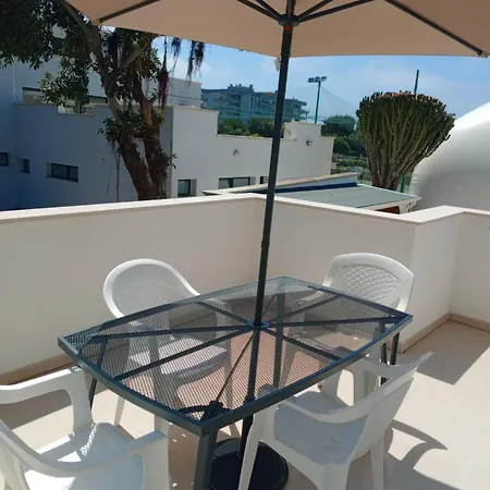 Newfaro2 Guest house